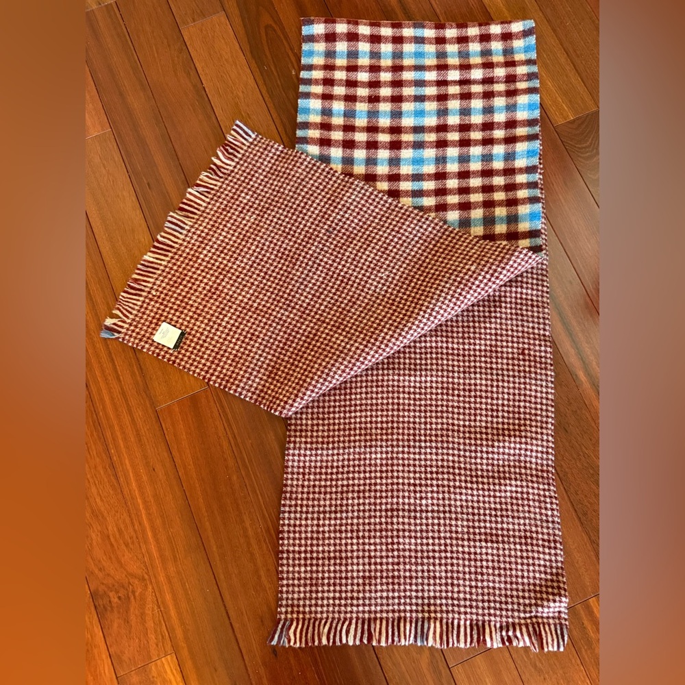 Scarf Red Houndstooth On 1 Side - Check Plaid Other Side 100% Wool Shawl Fringe